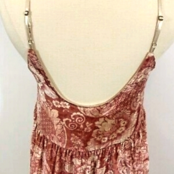 Slvls Velvet Silhouette Tapered mini Shift dress Golden byChaser - Picture 4 of 13